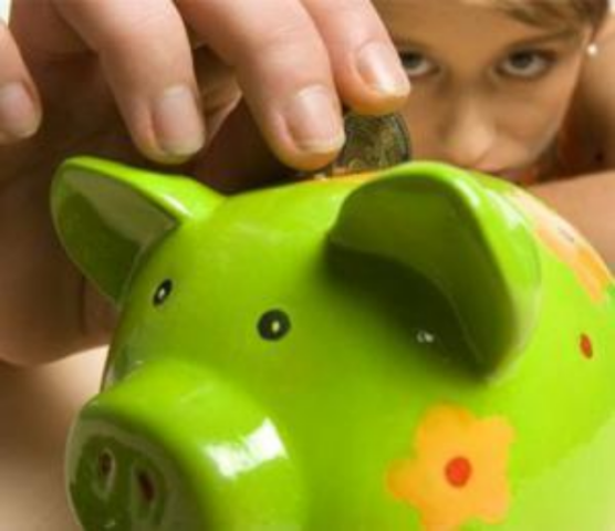 На каждого работающего украинца приходится по $2 тысячи депозита