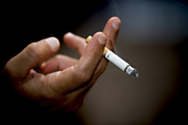 В Украине около половины сигарет в продаже – нелегальные