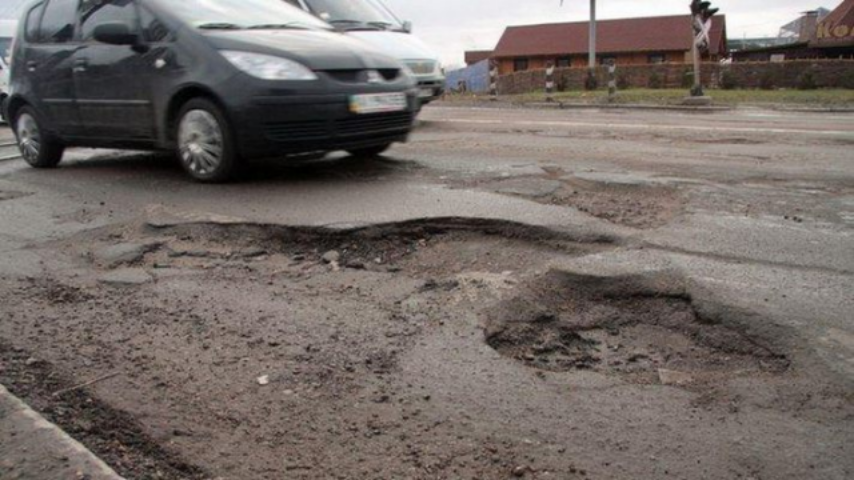 Зима ударила по дорогам