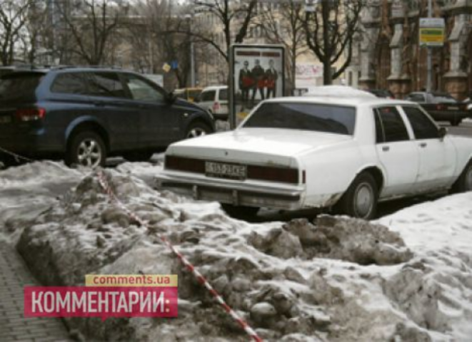 Бульдозерам разрешили безнаказанно крушить машины киевлян 