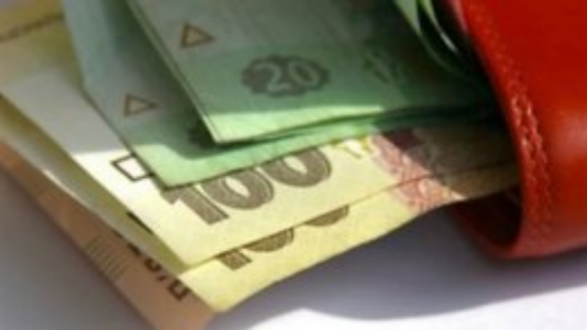 В Украине популярны вакансии с высокими требованиями, но низкими зарплатами