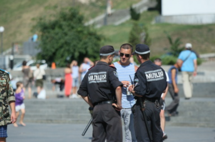 В Киеве милиционер с двумя сообщниками убивали людей ради квартир