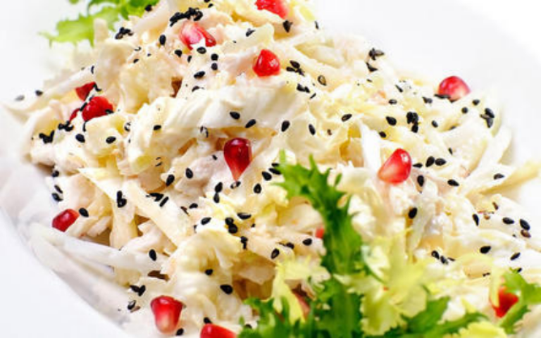 Какие салаты приготовить на праздник? Вкусные и красивые!