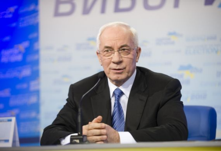 Азаров заверяет, что реформы в Украине идут