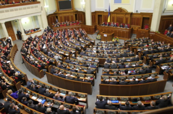 Самые резонансные законы 2012 года
