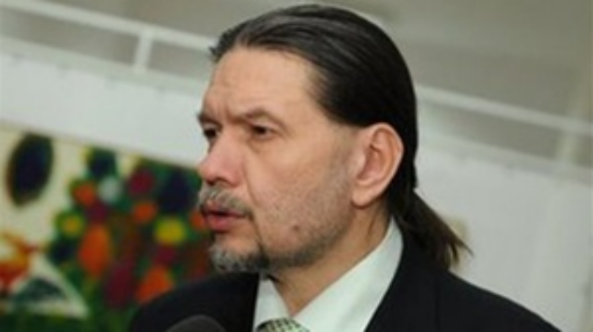 Возле Гостиного двора неизвестные повредили автомобиль Бригинца