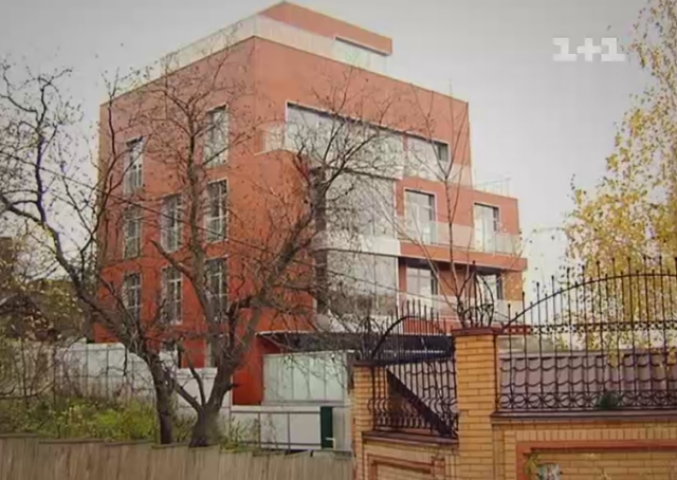 Могилевская стала владелицей дома, в котором квартиры стоят от 1,5 млн.долл