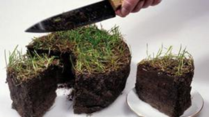 Продление моратория на продажу земли – необходимое решение