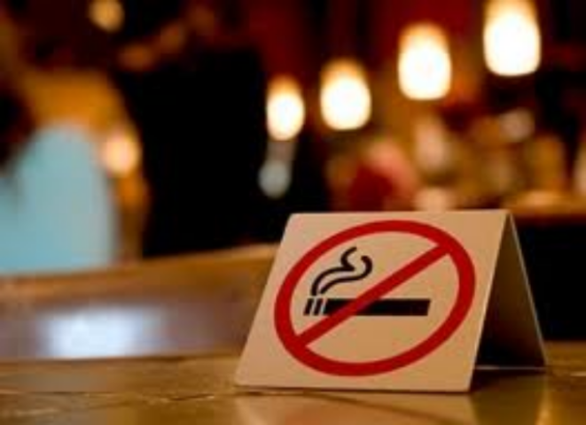 Запрет на курение нужно сделать ещё жёстче