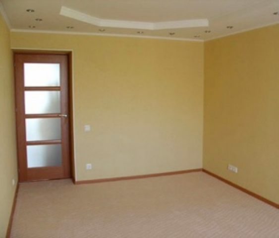 Власти Евпатории дали квартиру приемной семье 