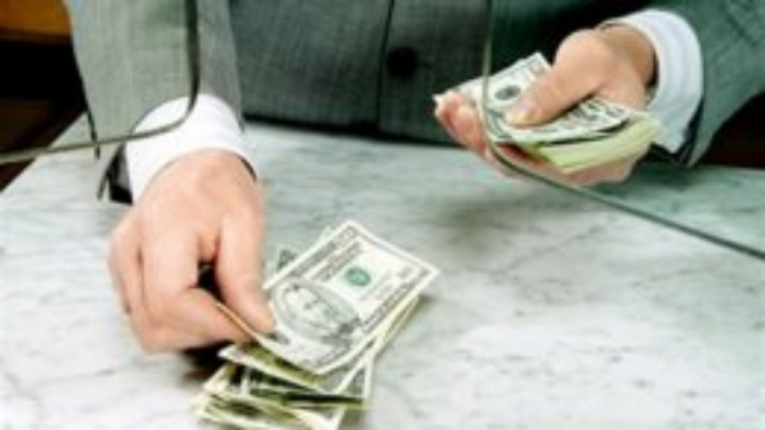 Отмена гарантий по валютным депозитам неактуальна