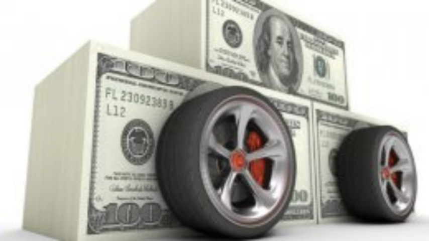 Украинцы стали больше покупать дорогие автомобили