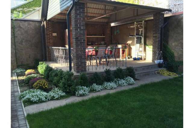 Продажа 3-комнатной квартиры 95 м², Севастопольская ул., 67а