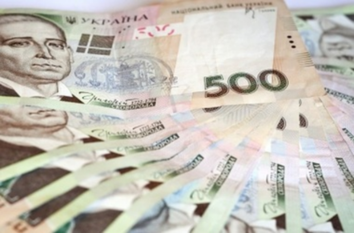Украинок ночами атакуют аферисты