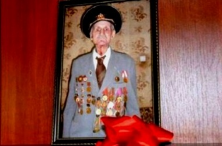 Семью ветерана, не дожившего до переезда в новую квартиру, опять выселяют