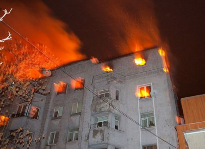 В сгоревшем на Печерске доме дали газ 