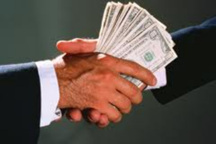 Руководитель «дочки» «Киевгорстроя» погорел на взятке в $16 тыс