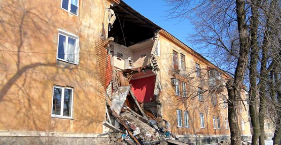 Сносные условия. Чем угрожают украинцам их собственные квартиры