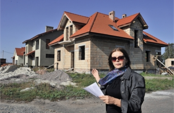 Элитное уплотнение: особняки продают по частям