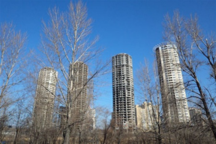 Киевские долгострои: обещанного 100 лет ждут