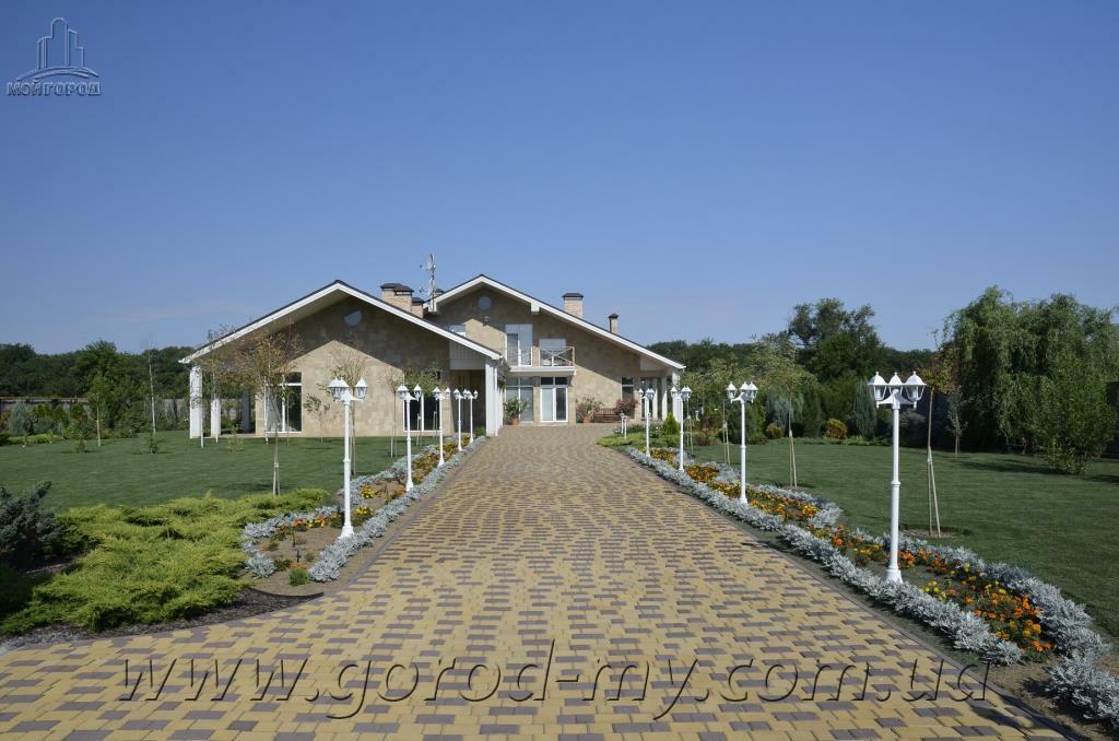 Продажа дома 600 м², Орловщина ул., 111