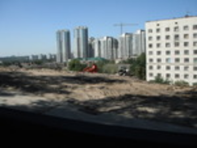 Холм в Киеве может сползти на жилые дома 