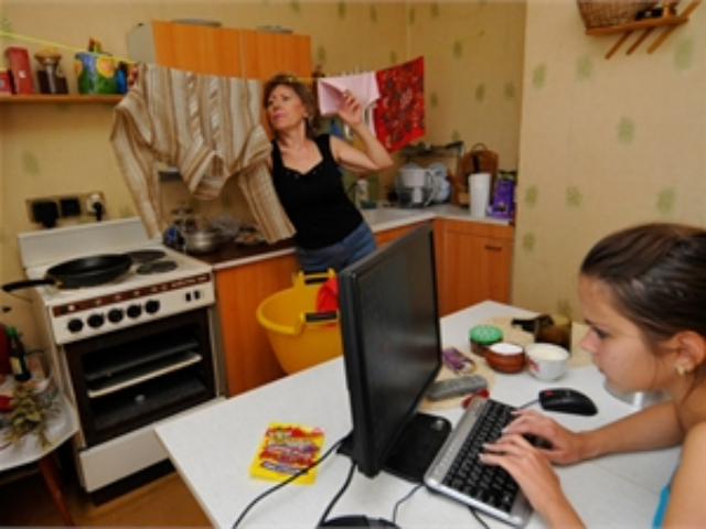 Компартия настаивает: все общежития нужно вернуть государству 
