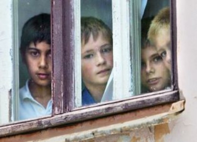 За три года в Крыму наметили обеспечить жильем 407 сирот 