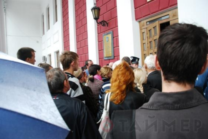 Инвесторы «Альянса» митинговали под зданием мэрии