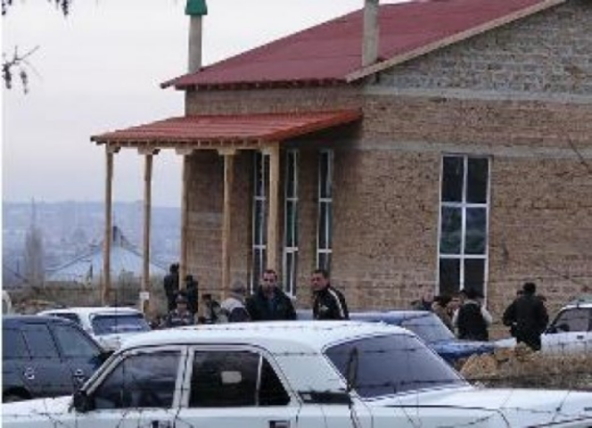 Крымские татары призвали не штрафовать их за недостроенные дома