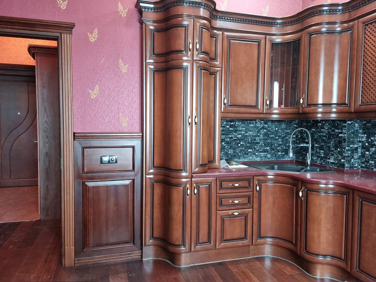 Продажа 2-комнатной квартиры 62 м², Притисско-Никольская ул., 2