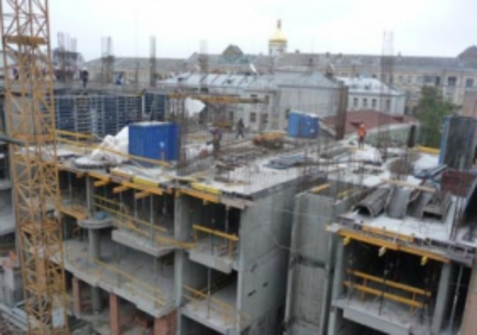 Стройка на Гончара в Киеве остановлена