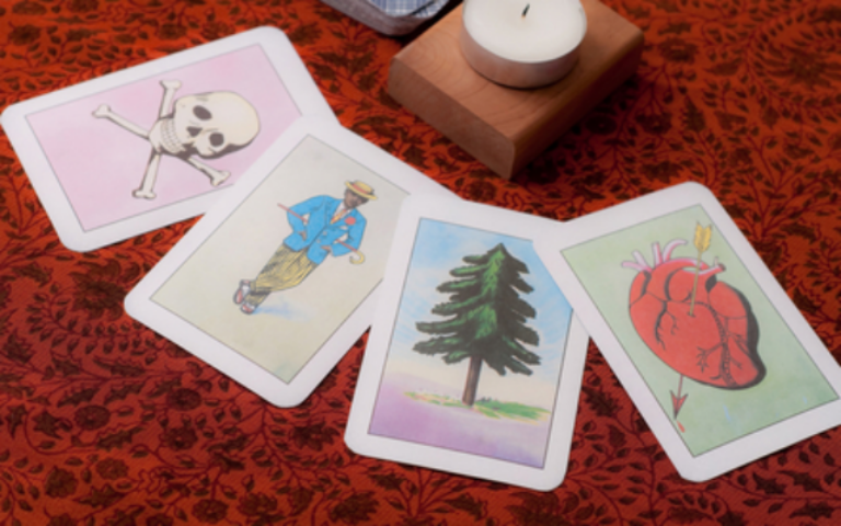 Зачем и как гадать на картах Таро?