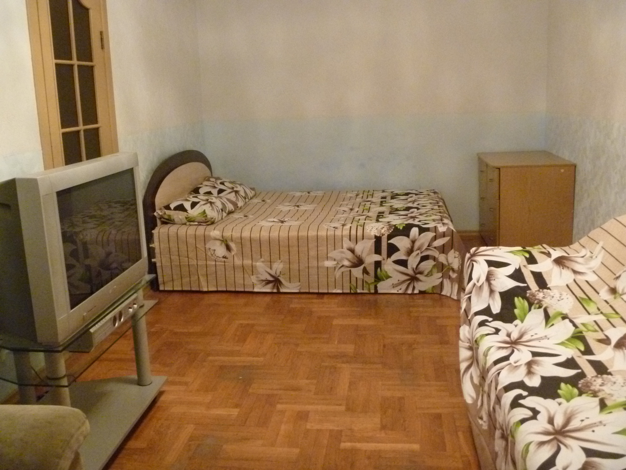 2-кімнатна квартира подобово 54 м², Маршала Малиновського вул., 36