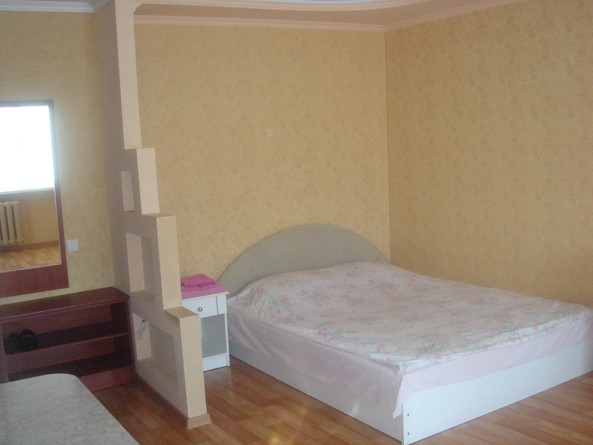 1-комнатная квартира посуточно 30 м², Ушакова просп., 66