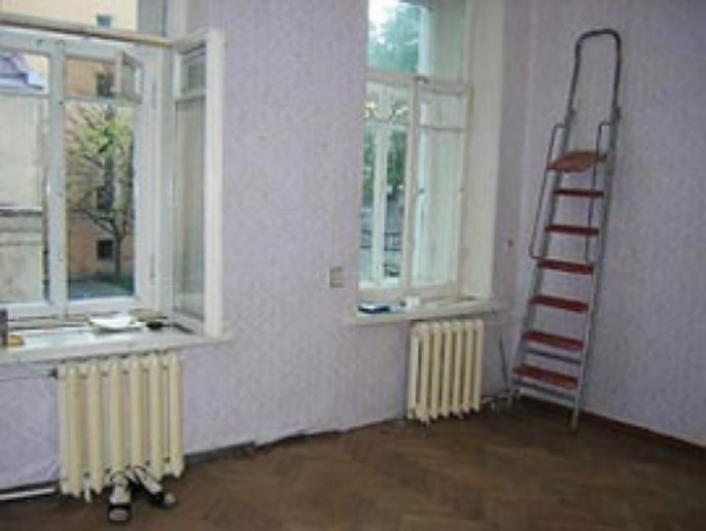 Государство передало территориальным громадам Крыма 81 квартиру 