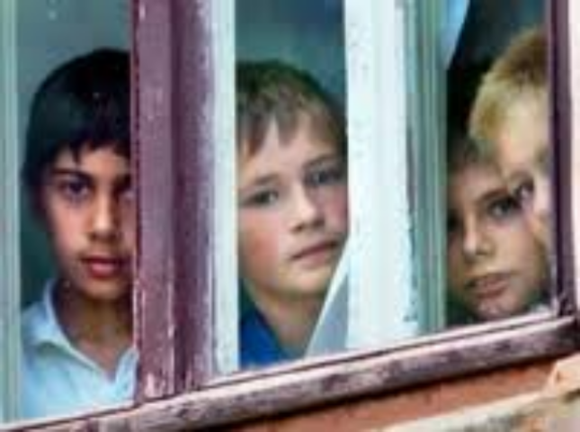 Детей-сирот обеспечат социальным жильем 