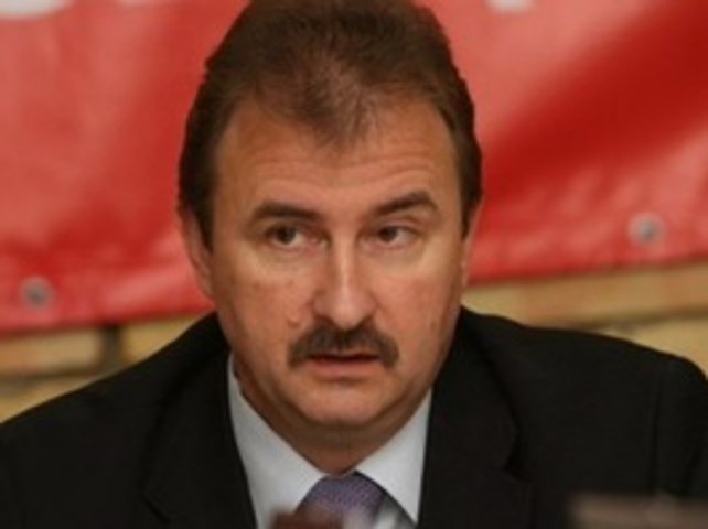 Попов пообещал столичным дворникам жилье