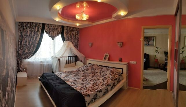 Продажа 3-комнатной квартиры 65 м², Героев Труда ул., 36