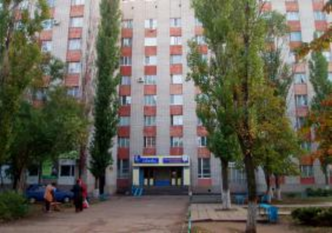 В Украине сегодня вступает в силу закон о приватизации общежитий