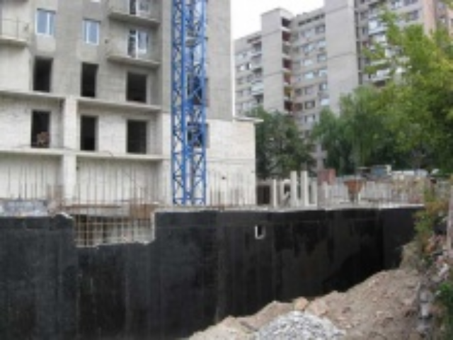 Около половины недостроев подлежит списанию