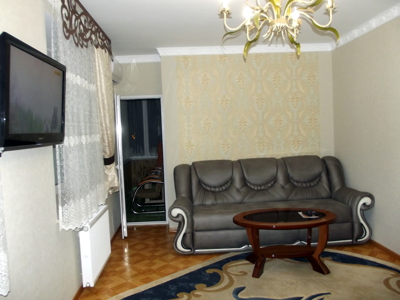 1-комнатная квартира посуточно 43 м², Степана Бандеры ул., 35