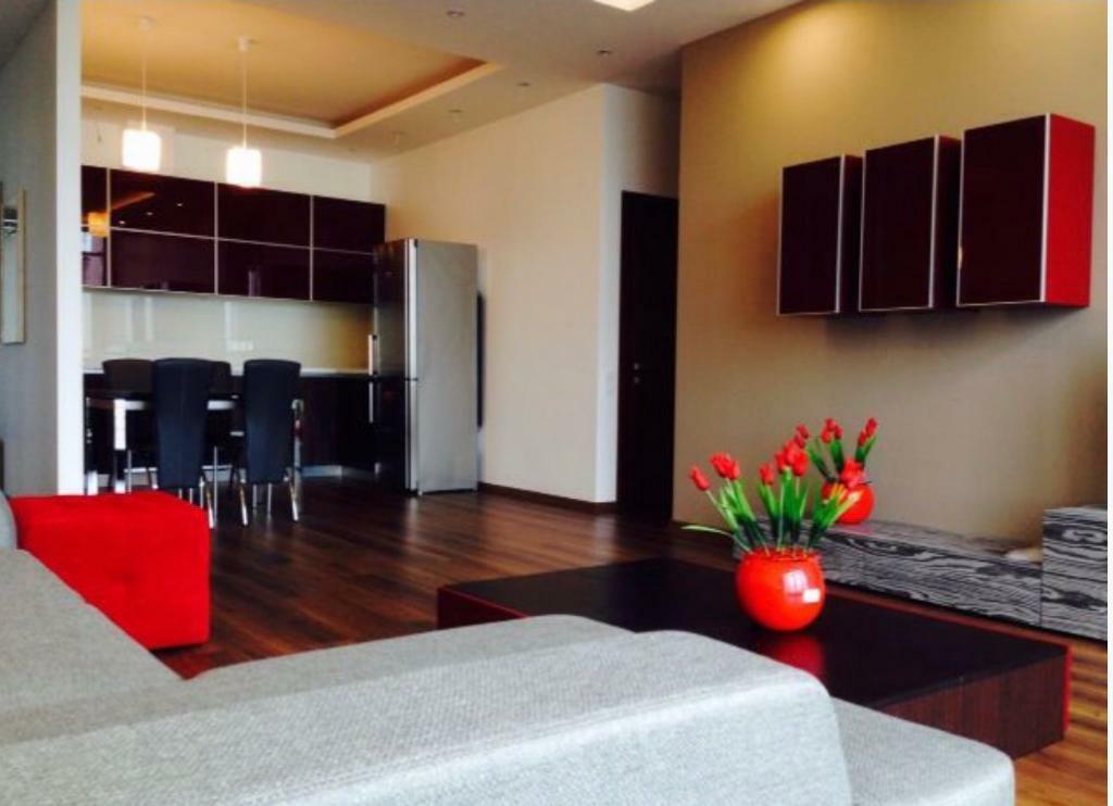 Продаж 2-кімнатної квартири 73 м², Крутогорний узвіз, 28