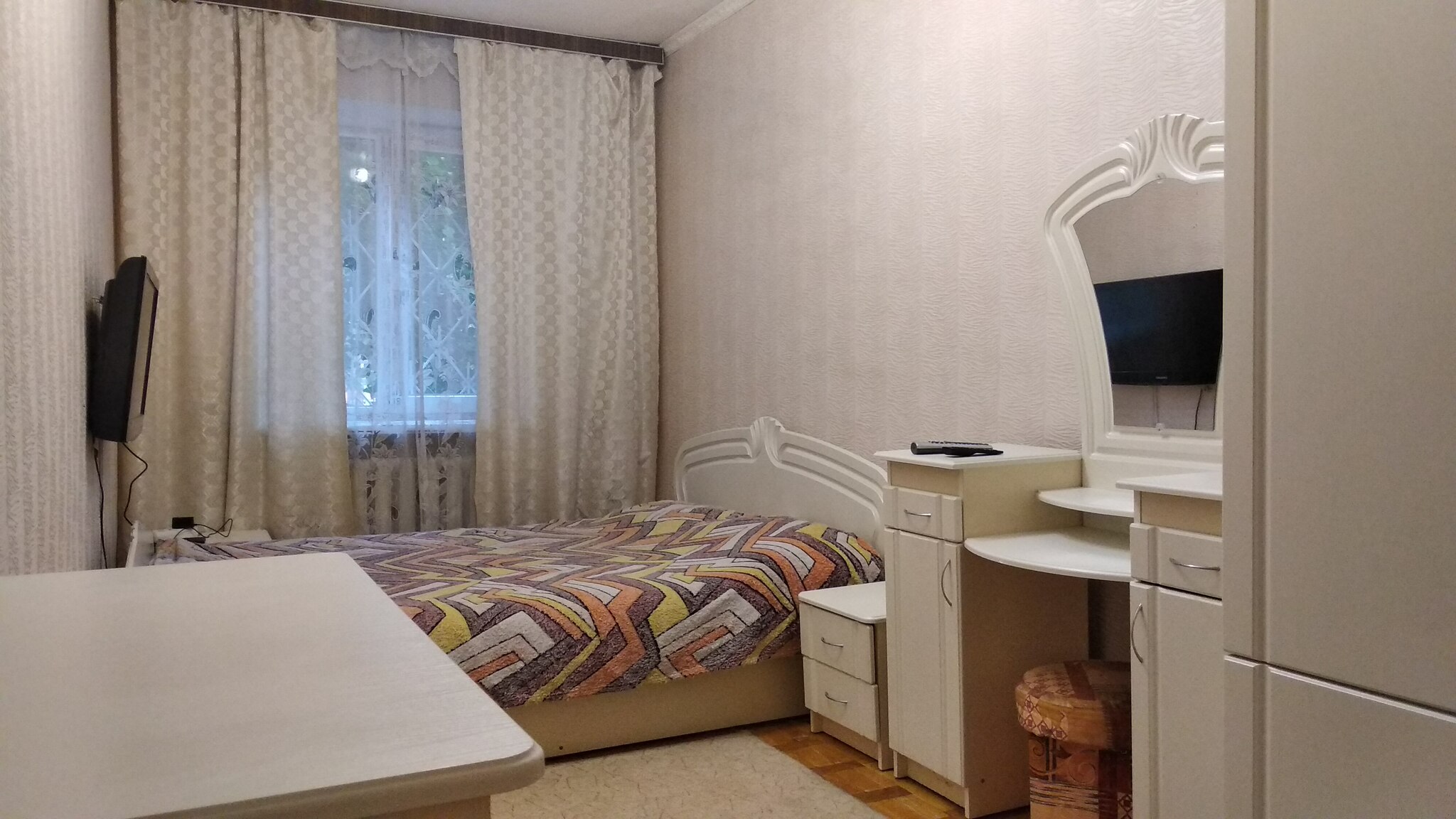 2-кімнатна квартира подобово 50 м², Кирилівська вул., 127А