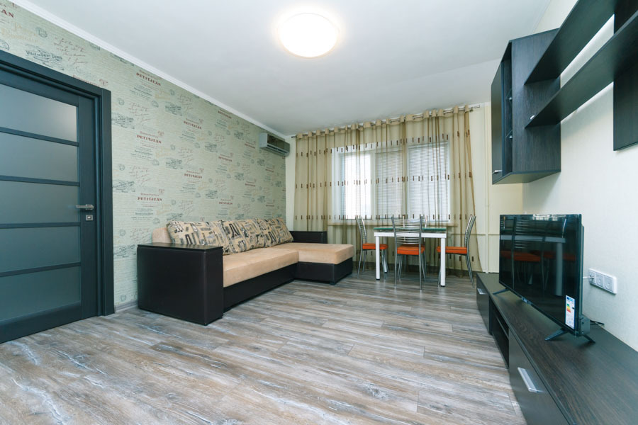 2-комнатная квартира посуточно 57 м², Леси Украинки бул., 19