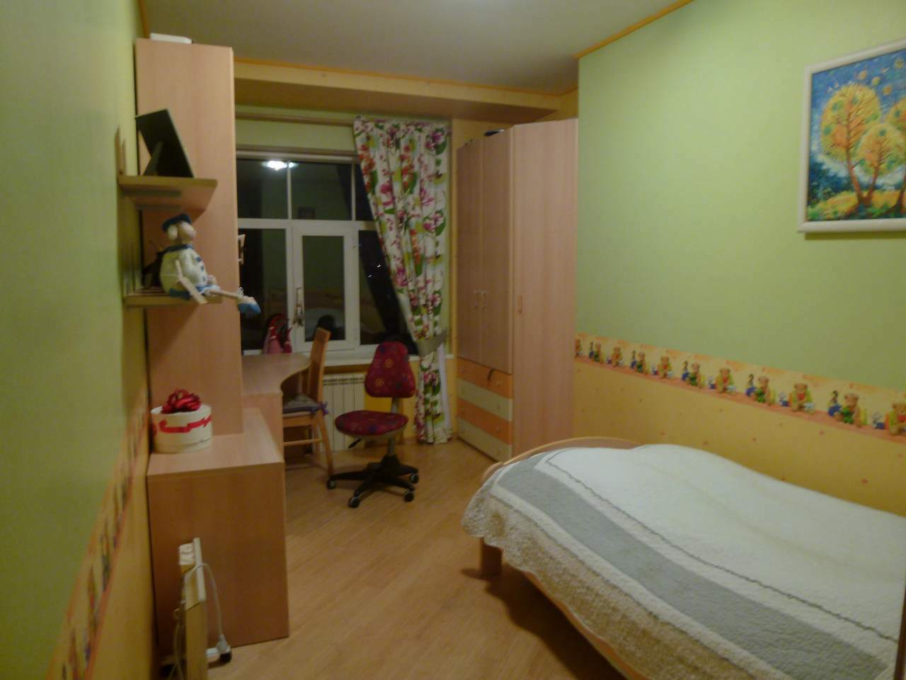 Продаж 4-кімнатної квартири 128 м², Костянтинівська вул., 10