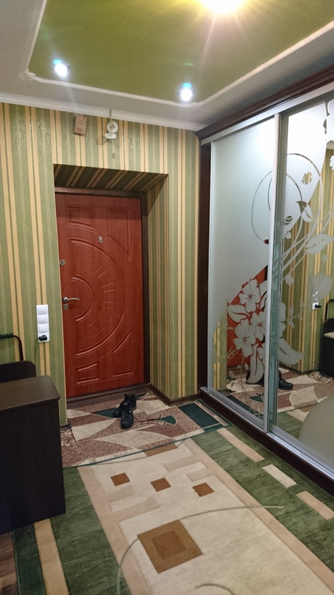 Продажа 2-комнатной квартиры 78 м², Кузнечный пер., 48