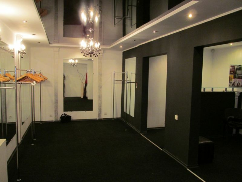 Продаж торговельного приміщення 54 м², Миру просп., 29
