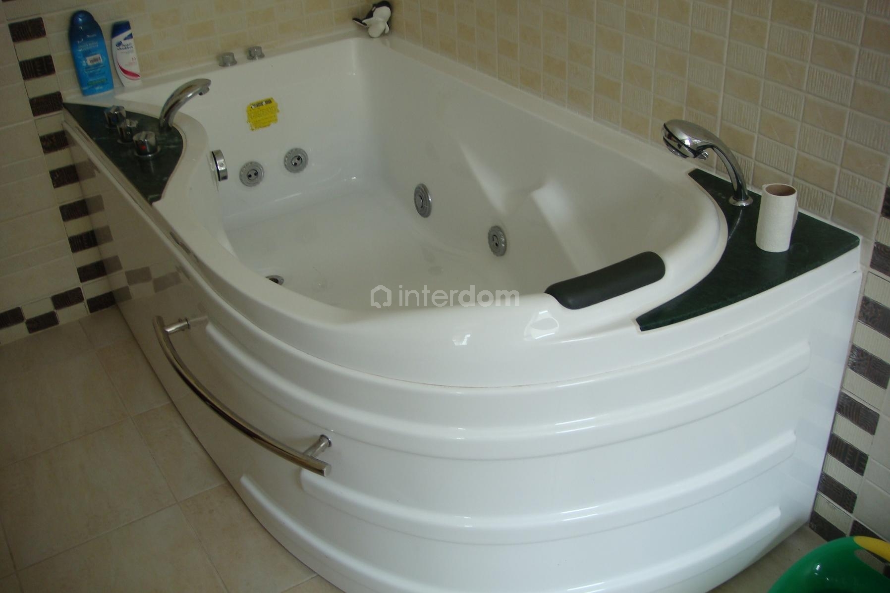 Дом посуточно 350 м², 1-я Садовая ул., 49