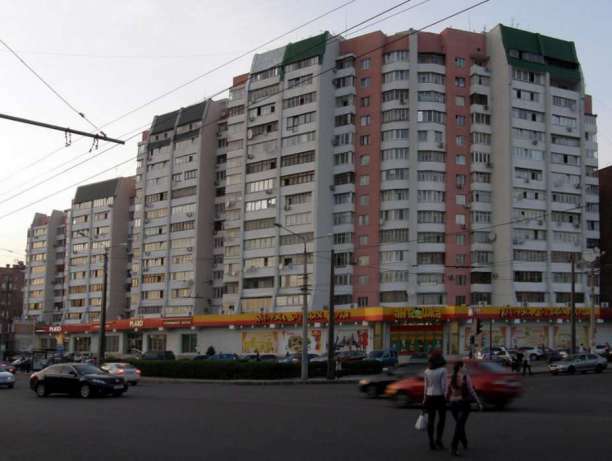 Продаж 3-кімнатної квартири 70 м², Вернадського вул., 1